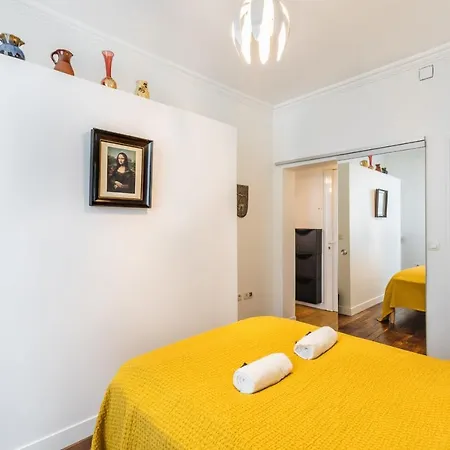 34m Well Located - Montmartre District Parigi