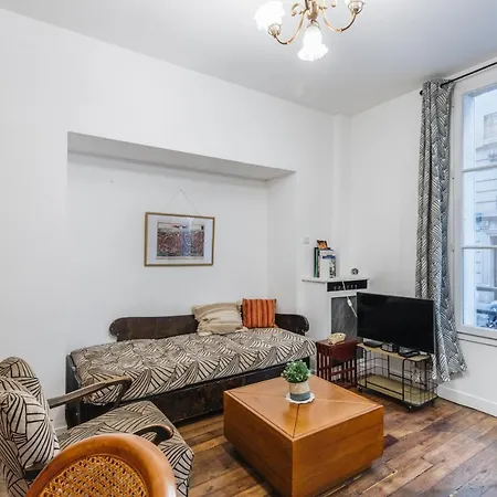 34m Well Located - Montmartre District Appartamento *